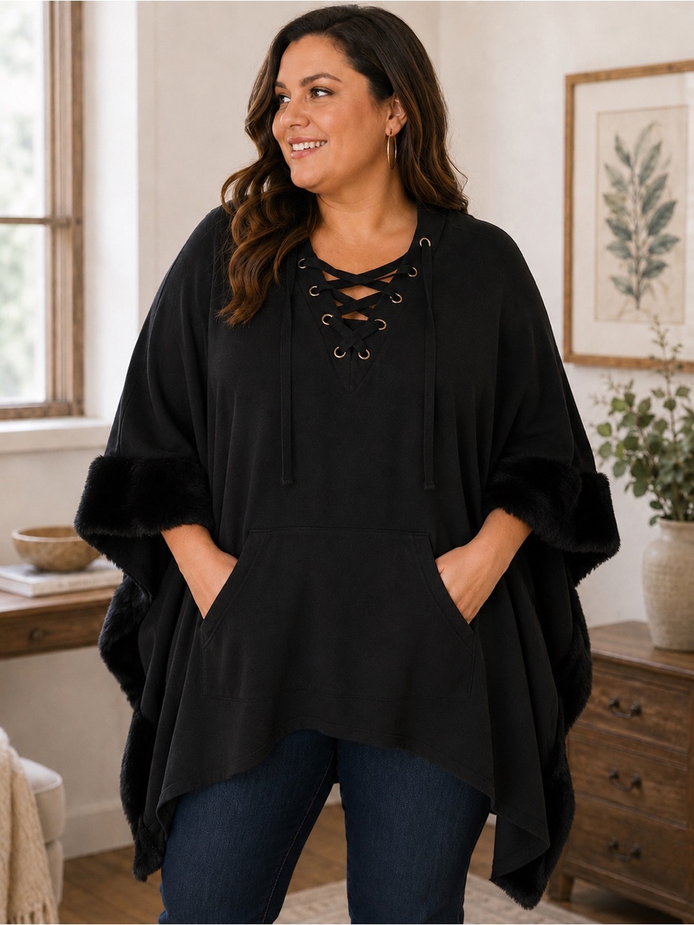 Roaman’s® Black Faux Fur Trim Lace-Up Cape Poncho | 1X (22/24) | NWOT